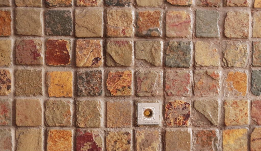 MINIMIS Minuscule Lighting fixture disappears into a backsplash. 